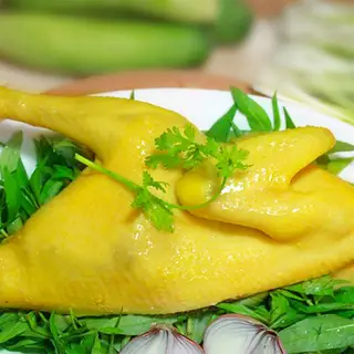 Hình ảnh Gà nửa con - cháo gỏi