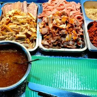 Hình ảnh Bánh mỳ thập cẩn