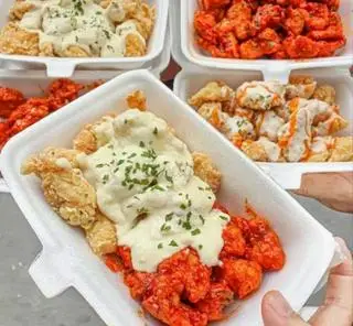 Hình ảnh Gà Viên Mix 2vị Sốt(Phô Mai &kem)