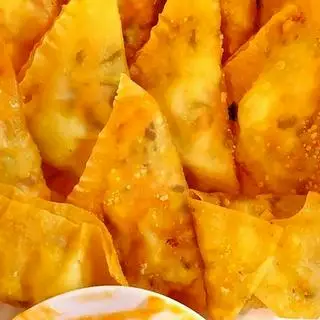 Hình ảnh Hoành thánh chiên 10 miếng