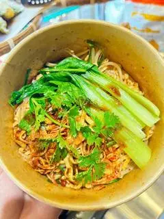 Hình ảnh Mì Trộn Rau Thường