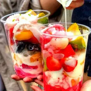 Hình ảnh Combo 2 Hoa Quả Dầm Sữa Chua 