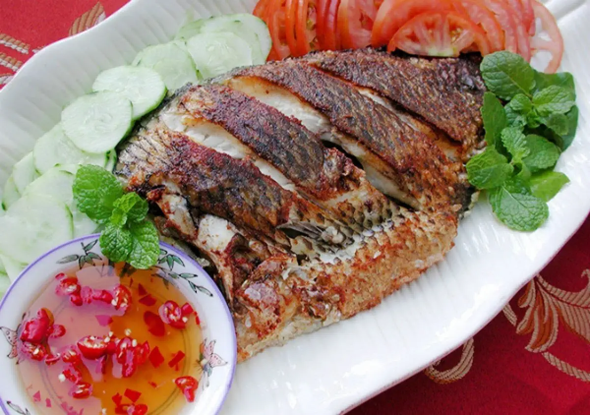 Hình ảnh Cơm cá chiên