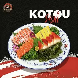 Hình ảnh Set Sashimi 8 cá hồi bụng 7 cá hồi lưng 5 cá trích ép trứng vàng 5 sò đỏ