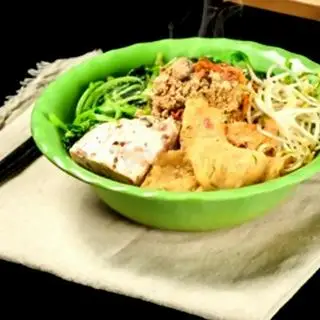 Hình ảnh Bánh đa giò chả nước