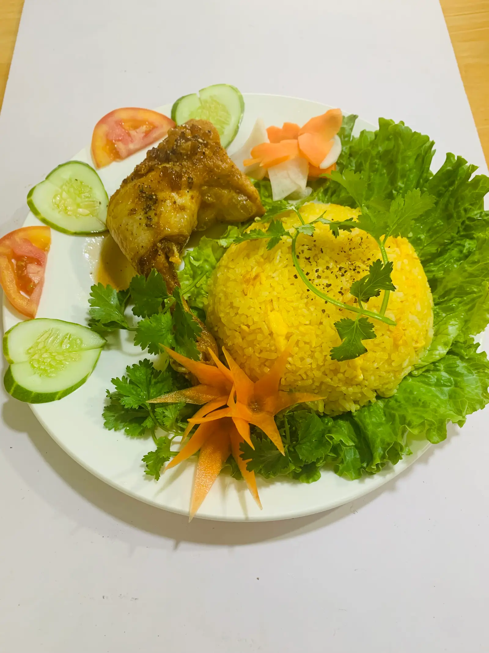 Hình ảnh Cơm gà sốt tiêu đen - đùi gà