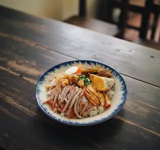 Hình ảnh Cơm tấm Long Xuyên - Tặng canh