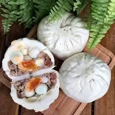Hình ảnh Bánh bao trứng muối cút thịt xá xíu