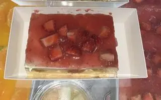 Hình ảnh Tiramisu dâu tây