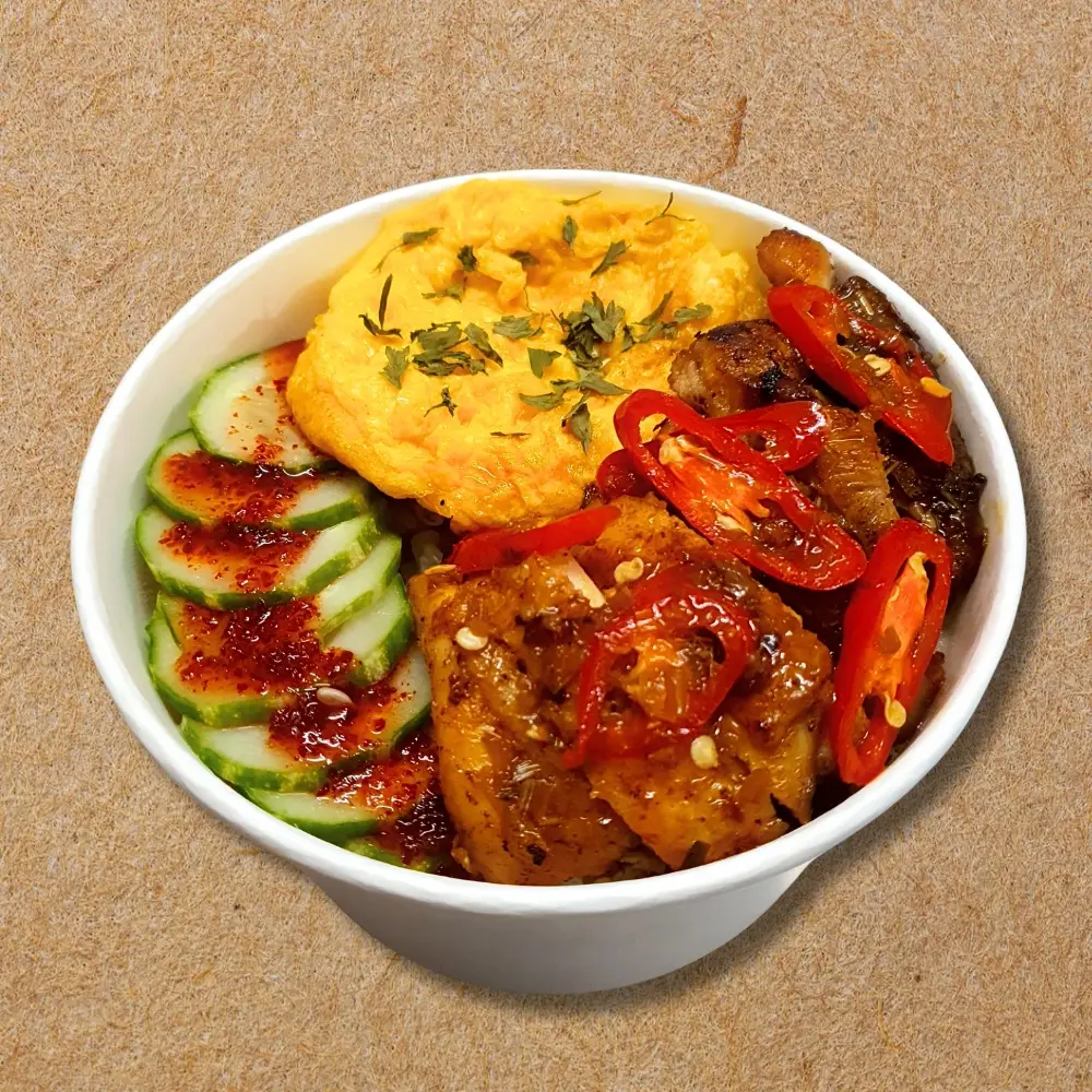 Hình ảnh Cơm Gà Sả Ớt (Cay Nhẹ)
