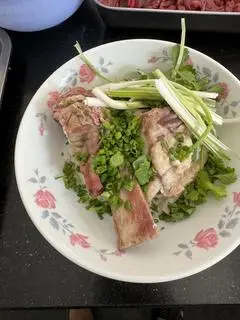 Hình ảnh Phở xí quách sườn 