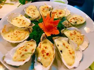 Hình ảnh Hàu Nướng Phô Mai - 6 con