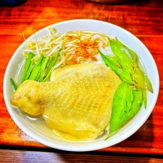 Hình ảnh Bánh Canh + Bệ Phao Câu Gà Ta