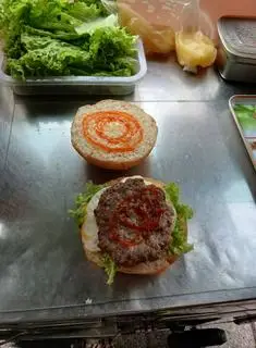 Hình ảnh humbuger đăc biêt 