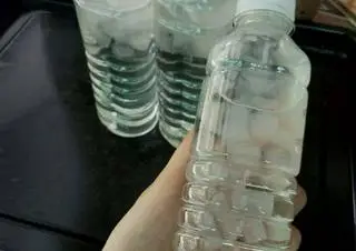 Hình ảnh chai nước nha đam 