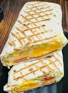Hình ảnh 19. Luncheon Meat Wrap