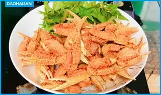 Hình ảnh càng ghẹ rang muối