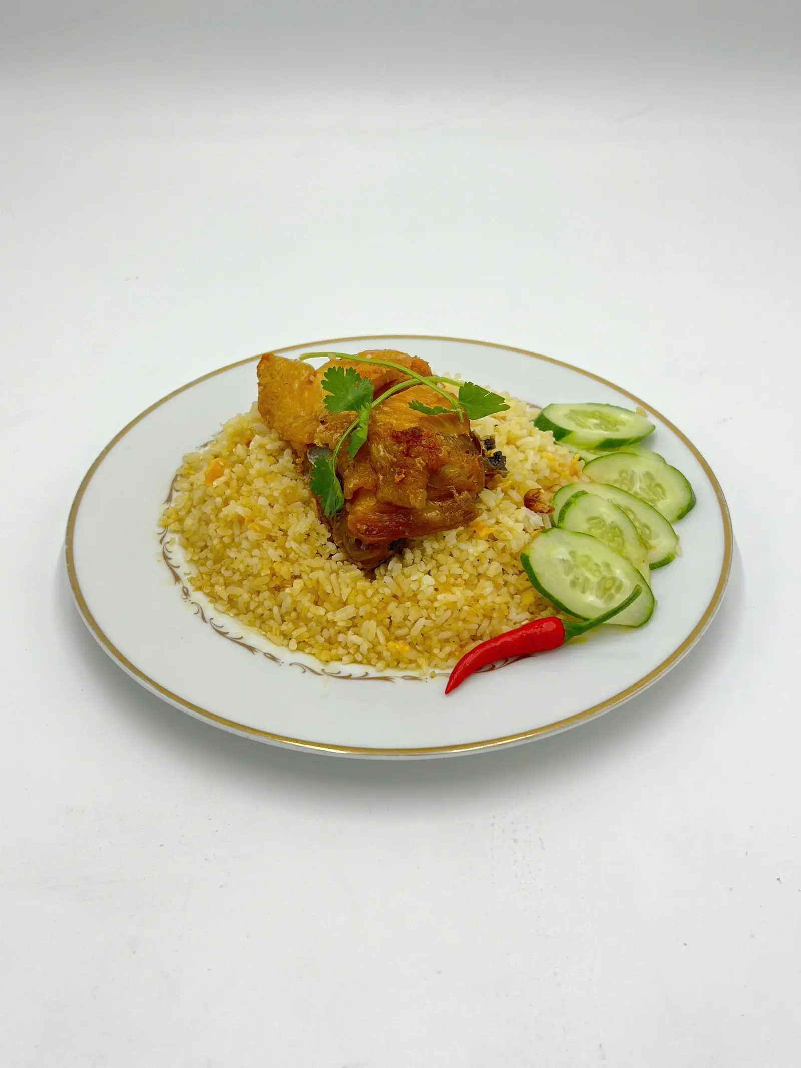 Hình ảnh Cơm gà xối mỡ tặng 1 canh rong biển 