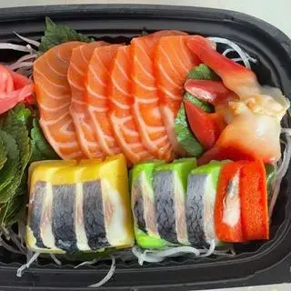 Hình ảnh COMBO SASHIMI CÁ HỒI + CÁ TRÍCH + SÒ ĐỎ