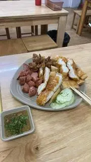 Hình ảnh Combo vui vẻ