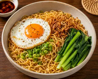 Hình ảnh Mì Trộn Trứng