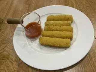 Hình ảnh Phô Mai Que (1 chiếc)
