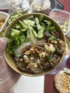 Hình ảnh Bún heo cháy tỏi - 7up