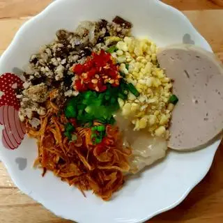 Hình ảnh Bánh Đúc Nóng - Chả Lụa