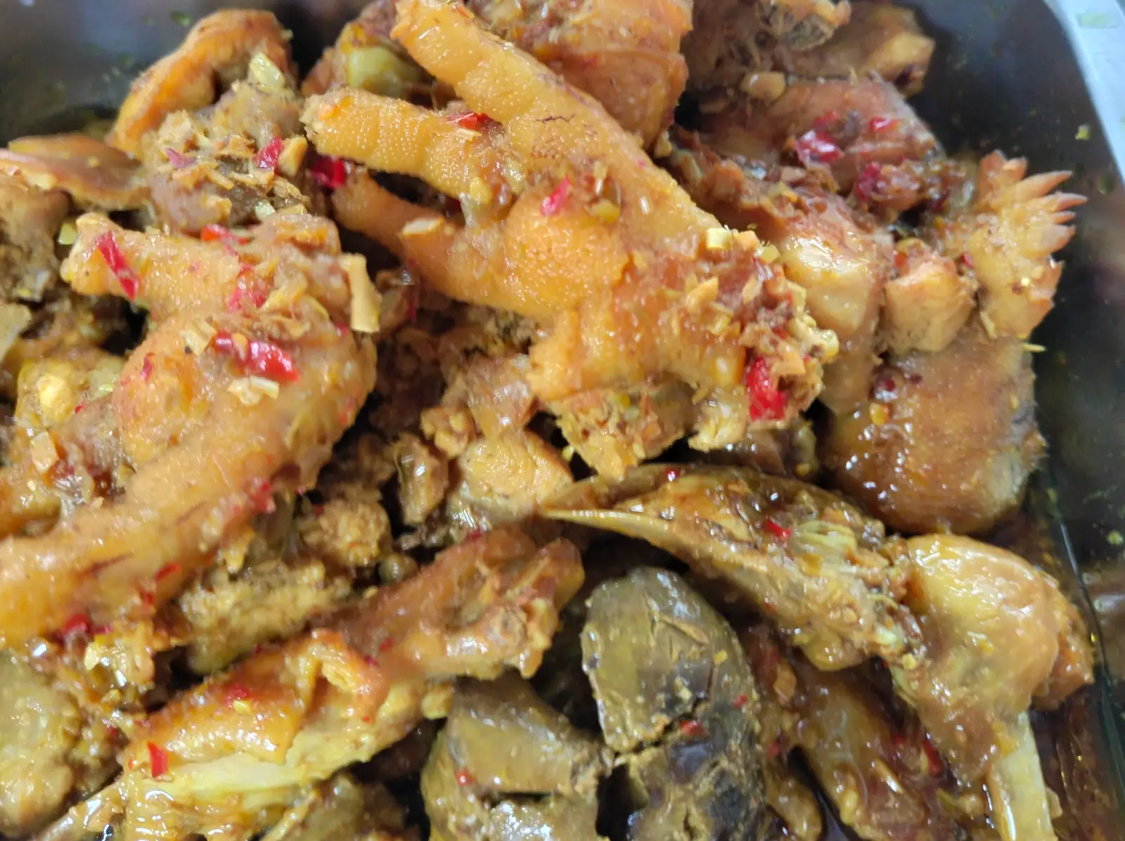 Hình ảnh Cơm gà xào sả ớt 