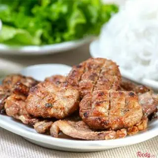 Hình ảnh Bún chả thịt nướng chả viên suất to
