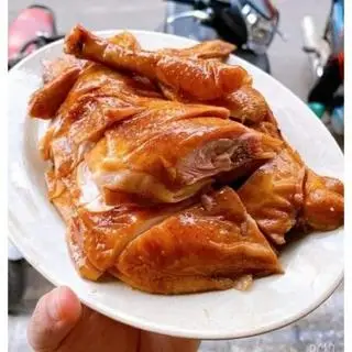 Hình ảnh gà hun khói 1/2 con ( ăn mát )