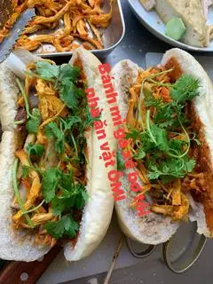 Hình ảnh Gà xé bơ tỏi