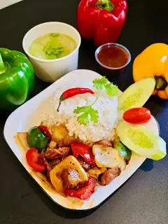 Hình ảnh Cơm bò lúc lắc - canh