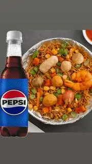 Hình ảnh combo mì + pepsi