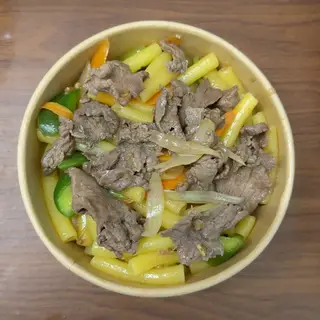 Hình ảnh Mì xào bò