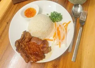 Hình ảnh Cơm tấm sườn nhỏ