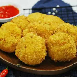 Hình ảnh 5 Bánh Gà Truyền Thống