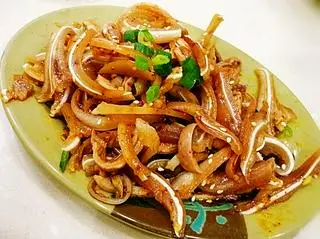 Hình ảnh Cơm Tấm Phá Lấu Khìa (lỗ tai heo + phèo, thú linh)