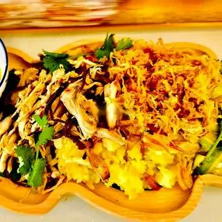 Hình ảnh Xôi xéo ruốc gà xào
