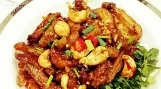 Hình ảnh Sụn gà chiên nước mắm