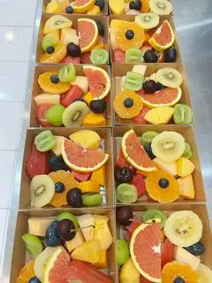 Hình ảnh Cup trái cây thập cẩm 400gr