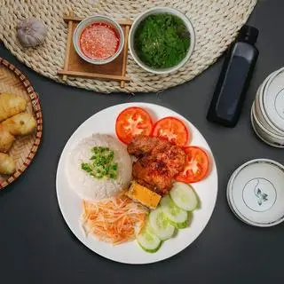 Hình ảnh Cơm tấm sườn chả