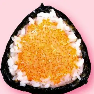 Hình ảnh Onigiri trứng cá mayo