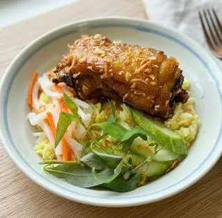 Hình ảnh Cơm gà sốt me