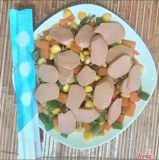 Hình ảnh Mì trộn xúc xích