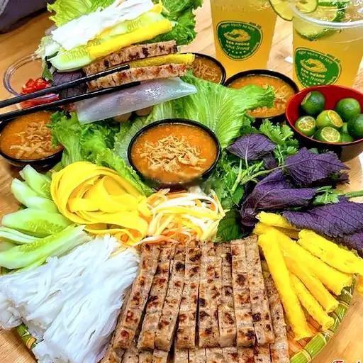 Hình ảnh Nem nướng Nha Trang - trà chanh