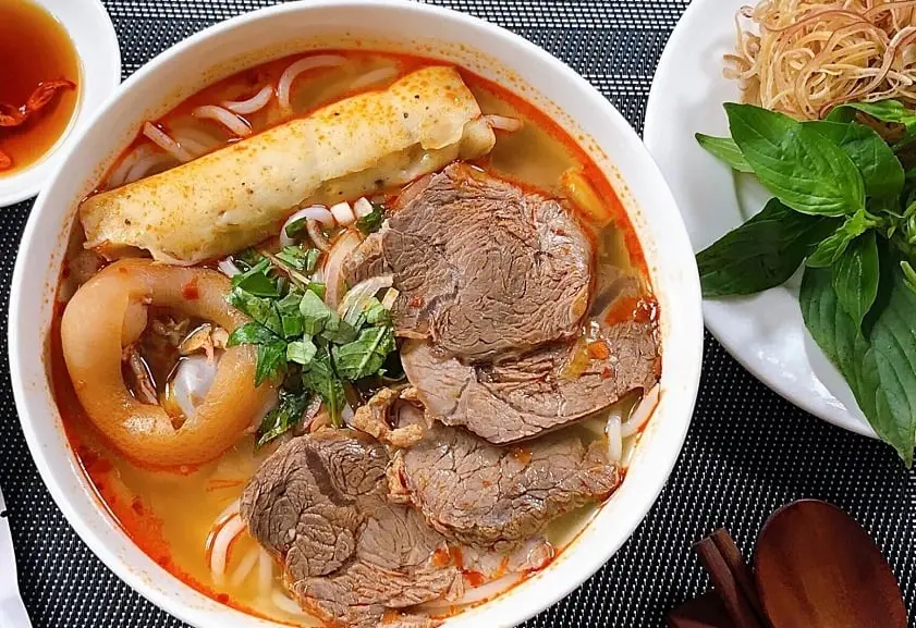 Hình ảnh Bun bo thap cåm