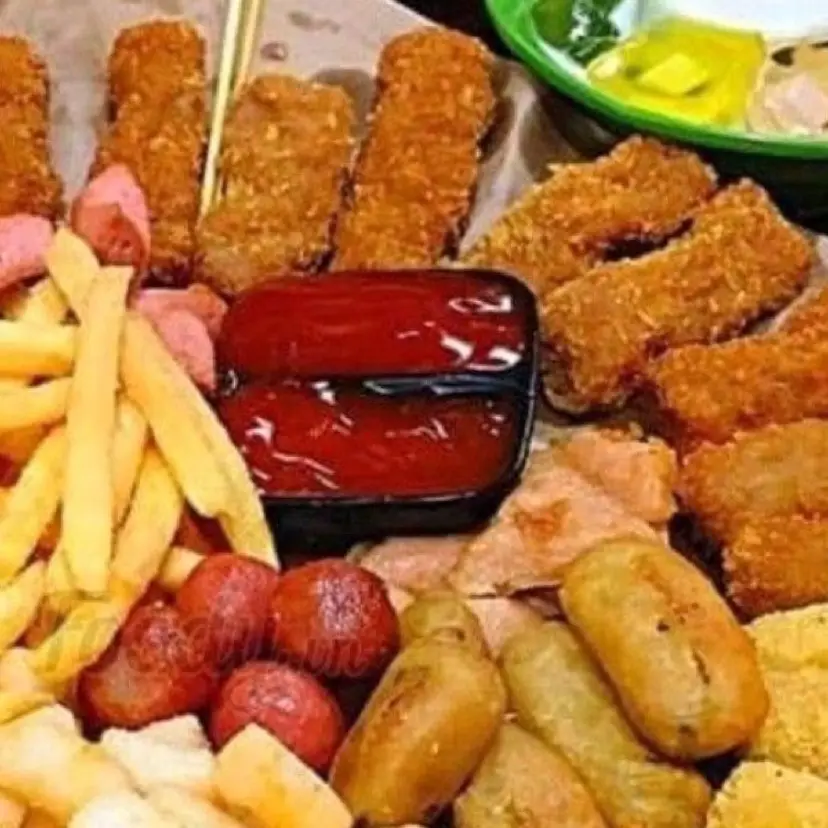 Hình ảnh combo ăn vặt D 