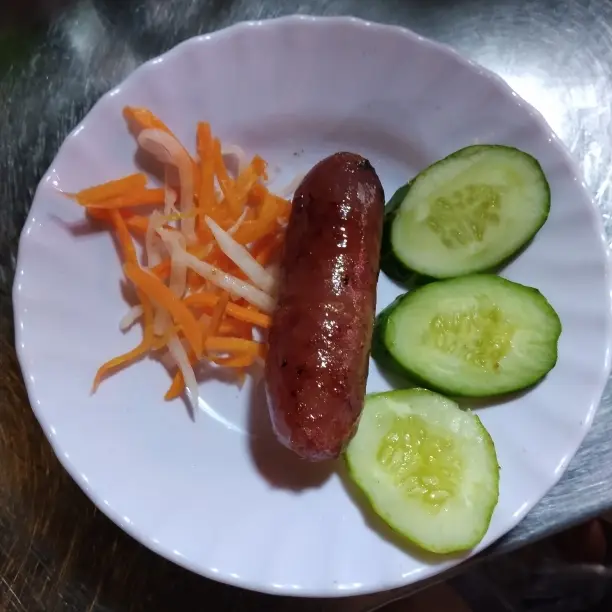 Hình ảnh lạp xưởng thêm