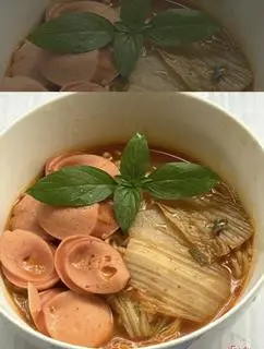 Hình ảnh Mì Koreno kimchi xúc xích CP